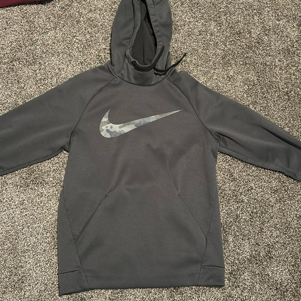 Nike sweatshirt